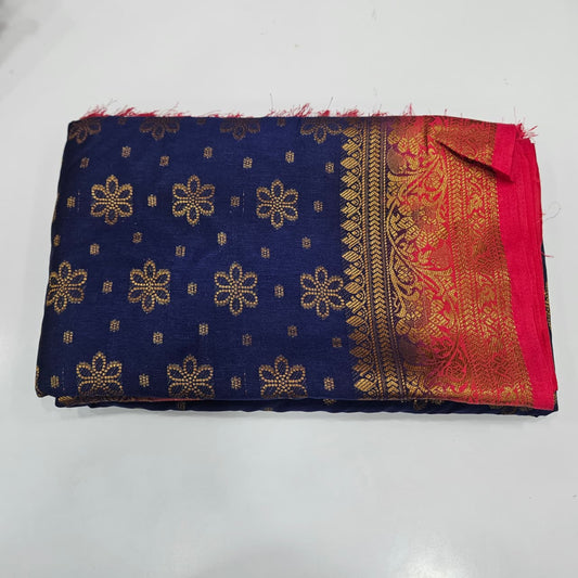 🌸 Flower Print Banaras Saree